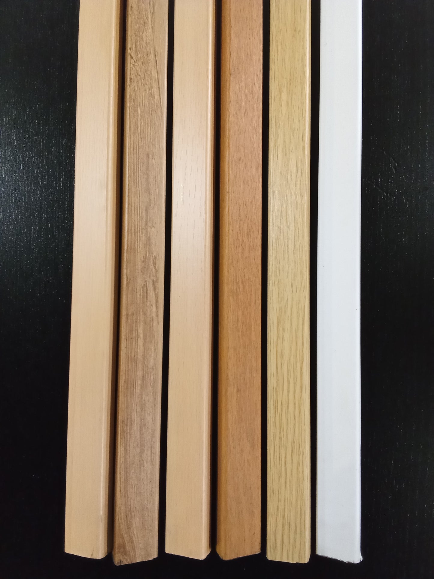 Remate Canto ( Cornija) Branco 7X( 25+15) X2440 mm