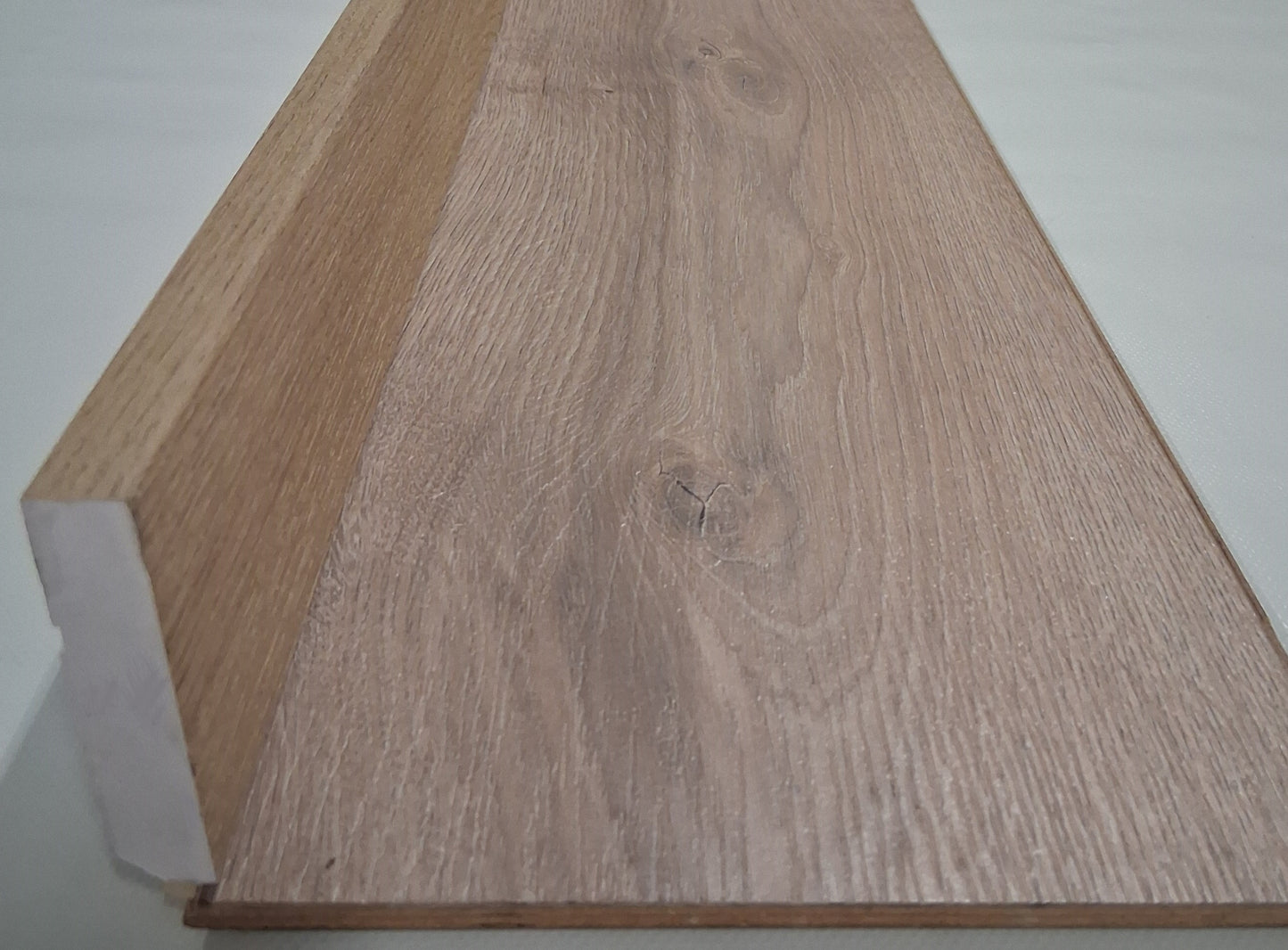 Rodapé PVC na Cor Light Brown