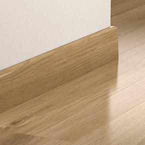 Rodapé Simples em MDF com Melamina de Carvalho Vintage 2,4m